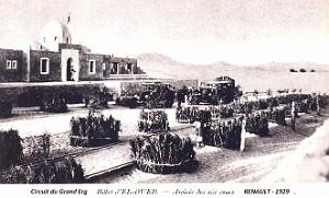 El-Oued - Circuit du Grand Erg - Hotel - Arrivee des 6 Roues Renault - 1929